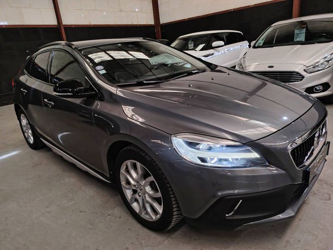 Volvo V40 Cross Country T3 152ch Summum Geartronic GRIS de 2018