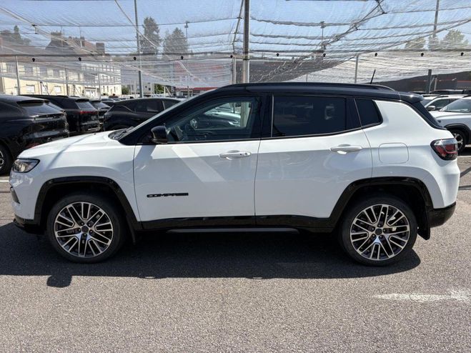 Jeep Compass II (2) 1.3 PHEV T4 240 4XE EAWD SUMMIT B BLANC de 2025