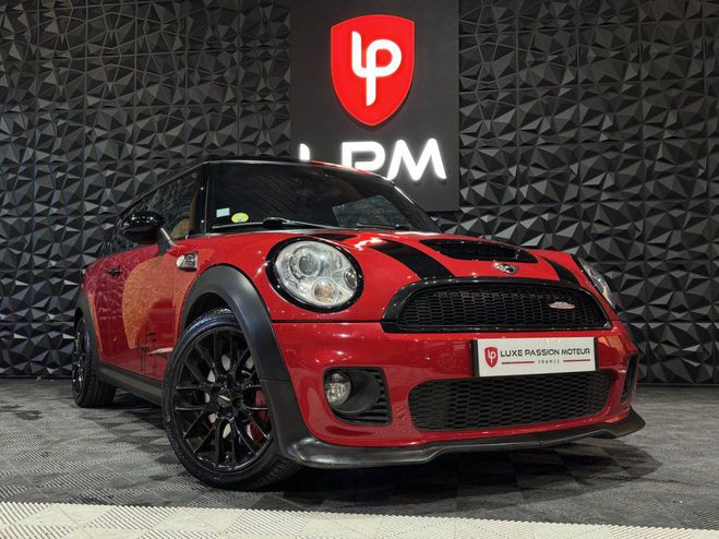 Mini Clubman I (R55) John Cooper Works 211ch ROUGE de 2009