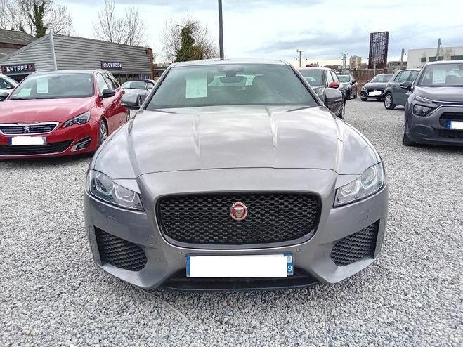 Jaguar XF 2.0 D - 180 ch Business R-Sport * REPRIS  de 2019