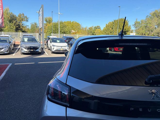 Peugeot 208 e- - 136  II BERLINE GT INC. de 2023