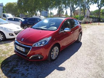  Voir d&eacute;tails -Peugeot 208 1.6 BLUEHDI 100CH ALLURE 5P &agrave; Aucamville (31)
