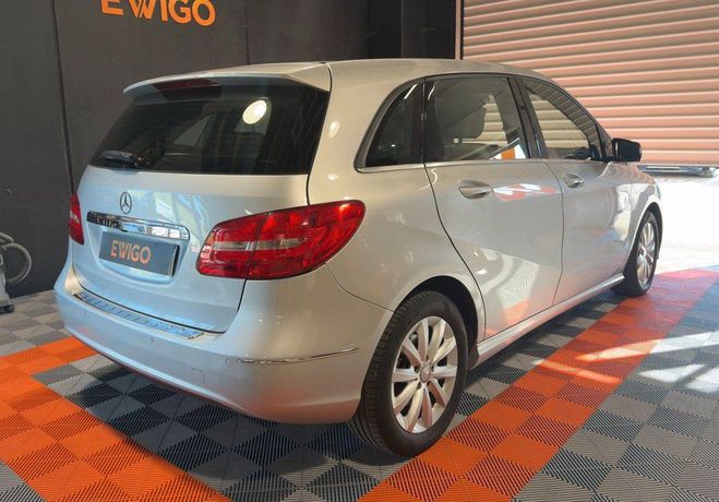 Mercedes Classe B 1.6 122Ch BLUEEFFICIENCY DESIGN 7G-DCT B Gris de 2013
