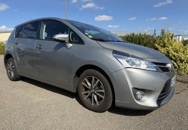 Toyota Verso MC 124 D-4D 5pl FAP SkyView Gris de 2013