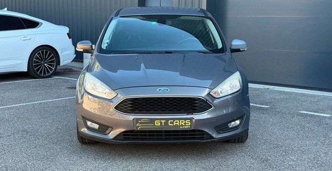 Ford Focus  Gris de 2015