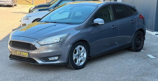 Ford Focus  Gris de 2015