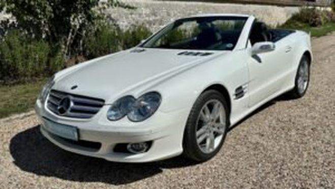 Mercedes Classe SL sl350 v6 2006 Blanc Alabaster ( 960 U ) de 2006