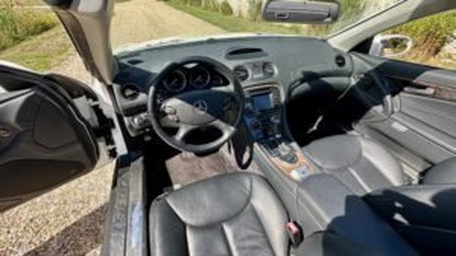 Mercedes Classe SL sl350 v6 2006 Blanc Alabaster ( 960 U ) de 2006
