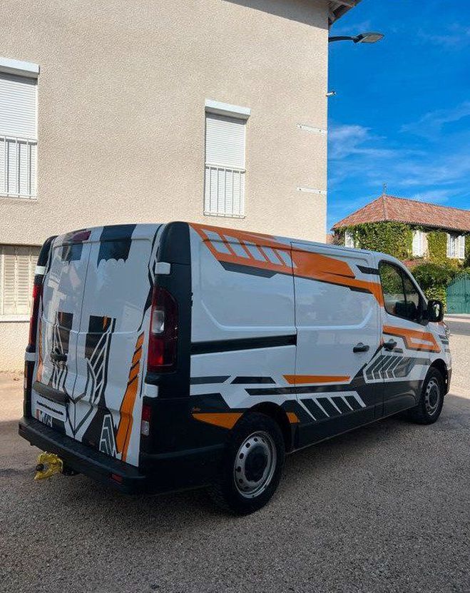 Renault Trafic 3 2.0 dCi 130 places Blanc de 2022