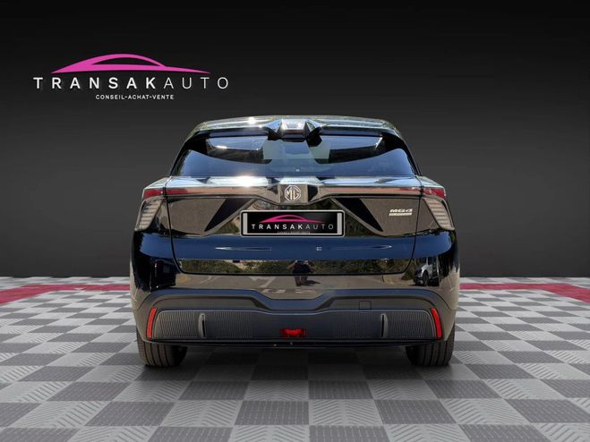 MG MG4 LUXURY 64 kWh 204ch - Version Haut De Ga Noir de 2023