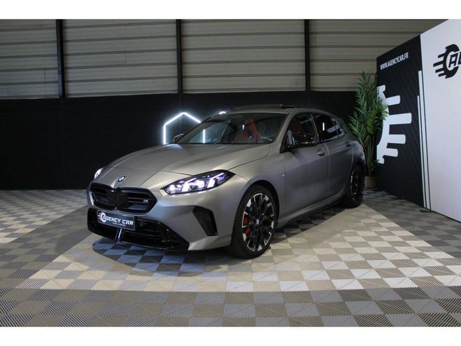 BMW Serie 1 135i M Performance xDrive - PAS DE MALUS GRIS MAT de 2024
