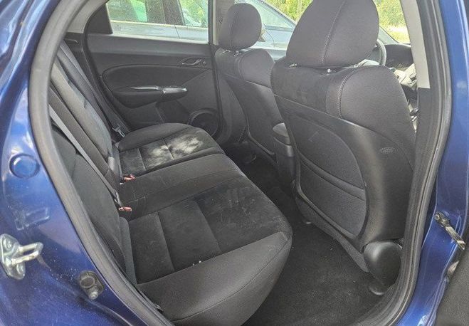 Honda Civic 1.8 vtec 140 cv garantie r�vise Beige de 2011