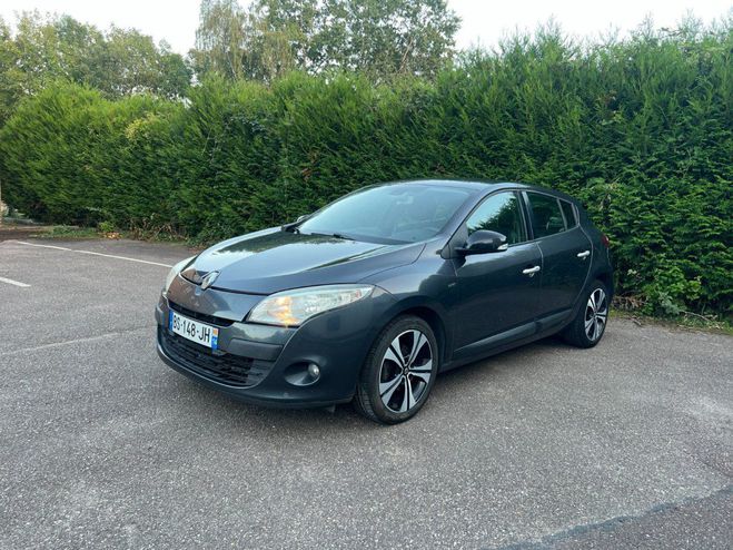 Renault Megane III BERLINE Garantie 12 mois, dCi 130cv  Gris de 2011