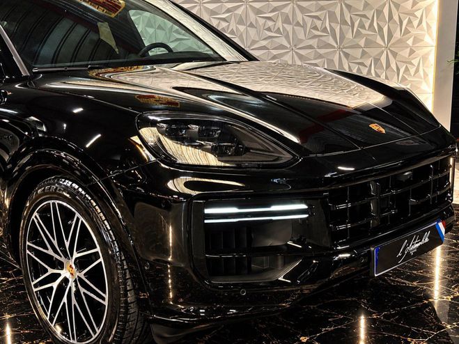 Porsche Cayenne 4.0 V8 739ch Turbo E-Hybrid NOIR de 2024