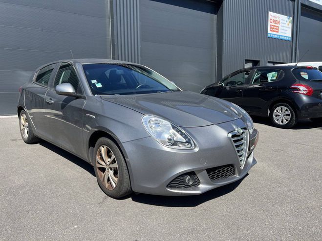 Alfa romeo Giulietta 1.6 JTDM 16V GRIS de 2011