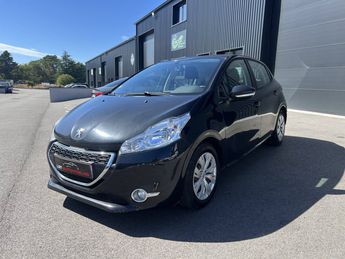 Voir d&eacute;tails -Peugeot 208 1.4 HDi FAP Access 5p &agrave; Caudan (56)