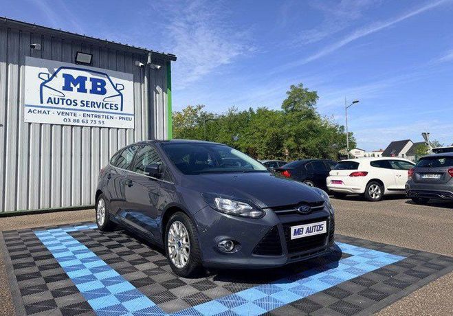 Ford Focus 1.6 SCTI 150 Titanium Bluetooth Radar AV Gris de 2012