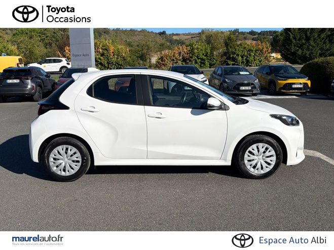 Toyota Yaris Yaris 70 VVT-i Dynamic 5p White de 2022