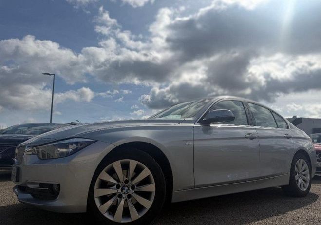 BMW Serie 3 (F30) 318D 143CH MODERN Gris de 2014