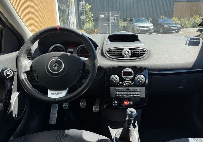 Renault Clio RS III 2.0 200 CH Phares Xenon Gris de 2006