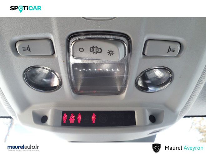 Peugeot 208 208 PureTech 100 S&S BVM6 Active 5p White de 2024