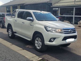  Voir d&eacute;tails -Toyota Hilux IV 4WD 2.4 D-4D DOUBLE CABINE LEGENDE BV &agrave; Saint-Bonnet-le-Froid (43)