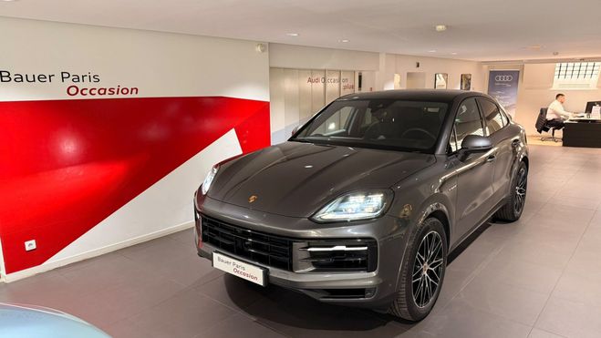 Porsche Cayenne COUPE E-Hybrid 3.0 V6 519 ch S Gris de 2024