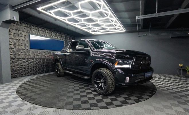 Dodge Ram 1500 5.7 4x4 Night-Paket Noir de 2021