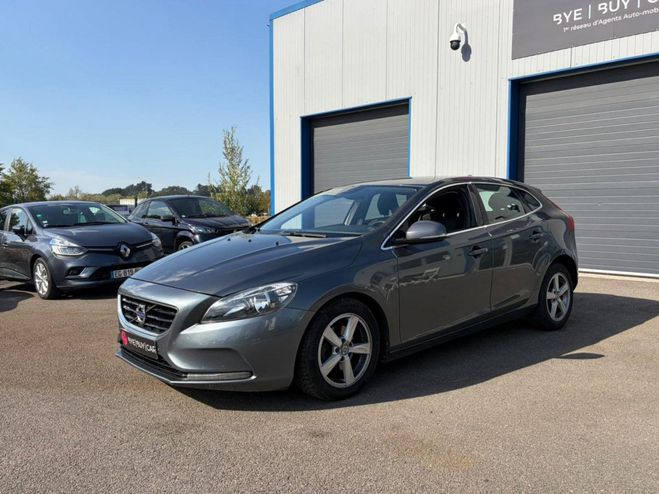 Volvo V40 D2 1.6 TDI 115CHMomentum Business GARANT GRIS CLAIR de 2014