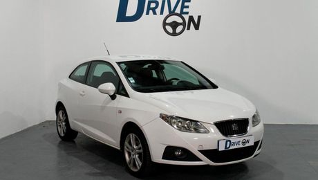 Seat Ibiza SC 1.6 16V TDI CR - 90 - Distribution Ne 2010 d'occasion a Saint-Andr�-de-Corcy (01)