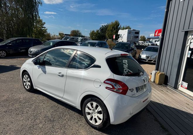 Peugeot 208 1.0 VTi 12V 68 cv 3P Blanc de 2014