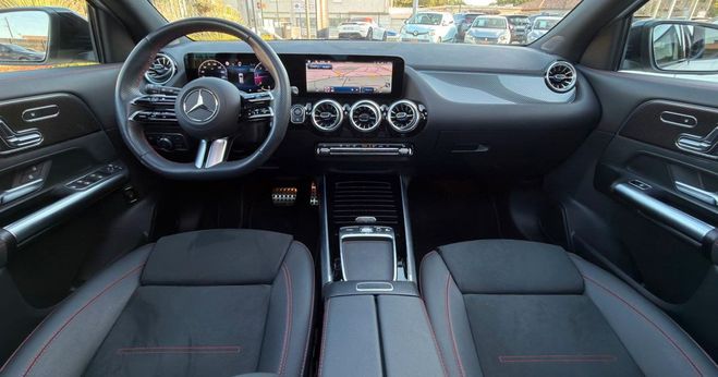 Mercedes Classe GLA Classe 200 d 150ch amg line 8g-dct garan Blanc de 2025
