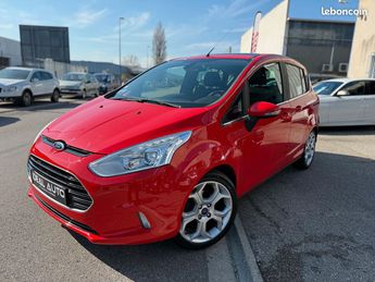  Voir d&eacute;tails -Ford B Max 1.0 Ecoboost 125 Titanium Toit pano &agrave; Saint-Martin-d'H�res (38)
