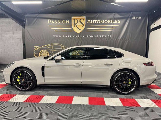 Porsche Panamera 4 V6 3.0 462 PDK Hybrid Gris de 2019