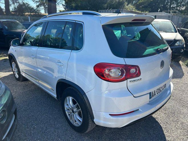 Volkswagen Tiguan 2.0 TDI 140CH FAP CARAT 4MOTION TIPTRONI BLANC de 2009