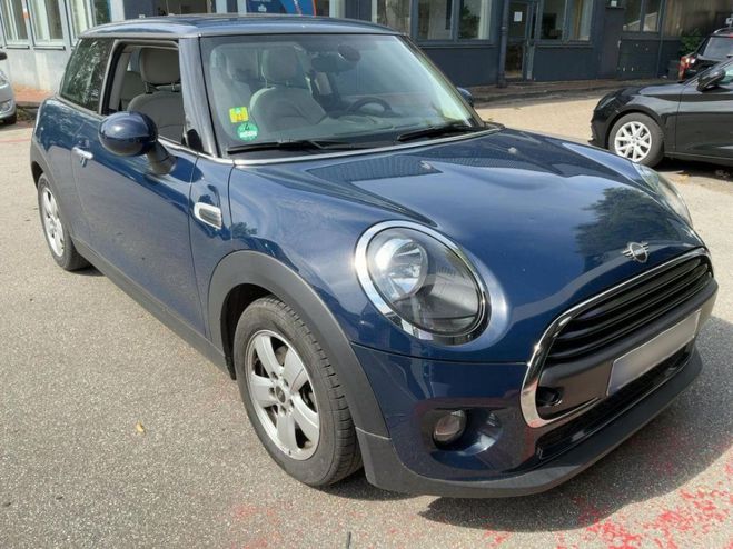 Mini One 1.5 102 F56 LCI COUPE PHASE 2 / 1ER MAIN Bleu Lapis de 2018