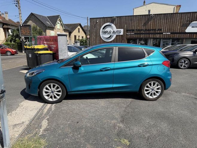 Ford Fiesta 1.5 TDCi - 85 S&S Titanium gps   clim    VERT FONCE de 2018