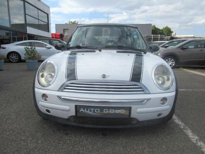 Mini One 1.6i 116ch Cooper CVT Blanc de 2003