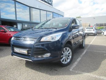  Voir d&eacute;tails -Ford Kuga 2.0tdci 150ch 4x4 Titanium &agrave; Aubi�re (63)