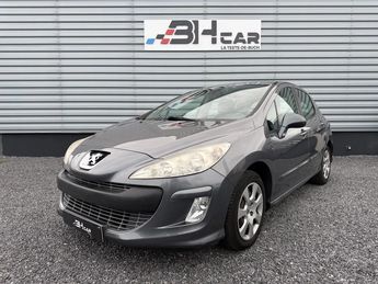  Voir d&eacute;tails -Peugeot 308 1.6 i 120 CONFORT PACK / CHAINE DE DISTR &agrave;  La Teste-de-Buch (33)