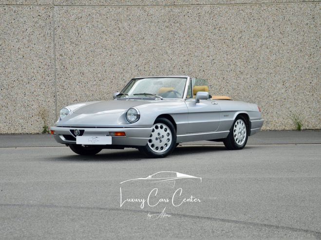 Alfa romeo Spider S4 2.0 automatique Grigio Chiaro Metallizzato de 1993