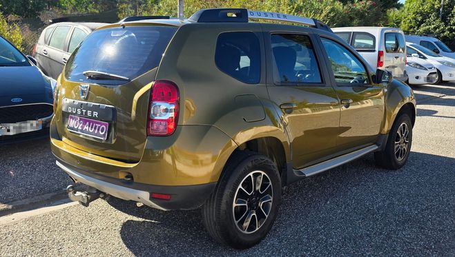 Dacia Duster 1.5 dci 110ch black touch 2017 143.000km kaki de 2017