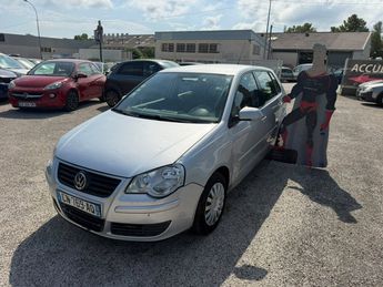  Voir d&eacute;tails -Volkswagen Polo 1.4 TDI 70CH 5P &agrave;  La Garde (83)