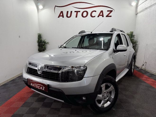 Dacia Duster 1.5 dCi 110 4x4 Prestige +ATTELAGE Gris Clair de 2012