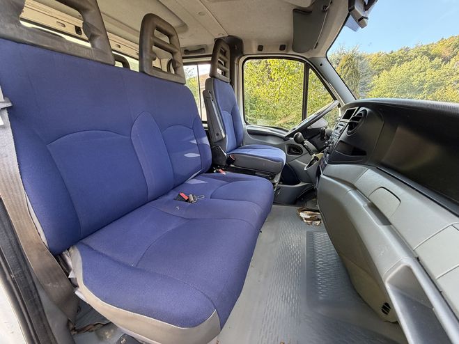 Iveco Daily 35C12 DC 6+1 BENNE BLANC de 2009