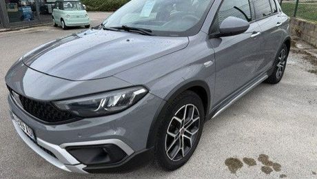 Fiat Tipo cross 1.6 multijet 130ch s-s 2021 d'occasion a Lux (71)
