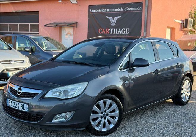Opel Astra J 1.4 Turbo 140cv Cosmo Garantie 12 mois Gris de 2010