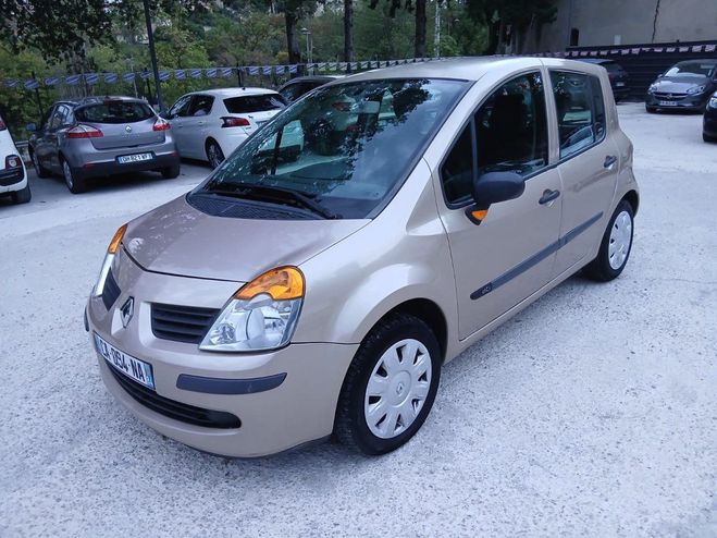 Renault Modus Dynamique 1.5 DCi Marron de 2005