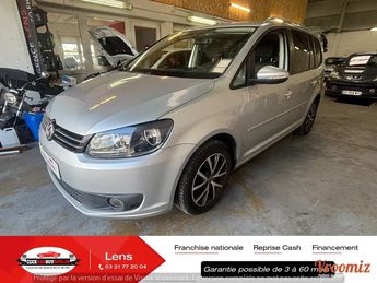  Voir d&eacute;tails -Volkswagen Touran 1.6 TDI 105 // CLIMATISATION AUTOMATIQUE &agrave; Harnes (62)