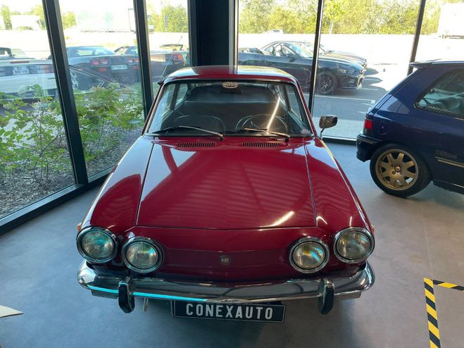 Fiat 850  Rouge de 1972